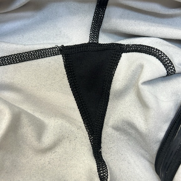 155. Lucy active biker shorts Size M, inseam 6" - Picture 8 of 9